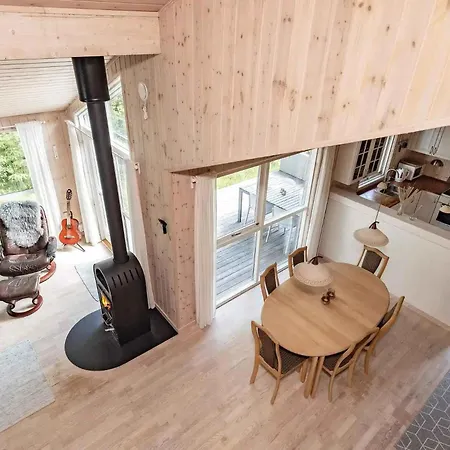 Cozy With And Fireplace Aalbaek